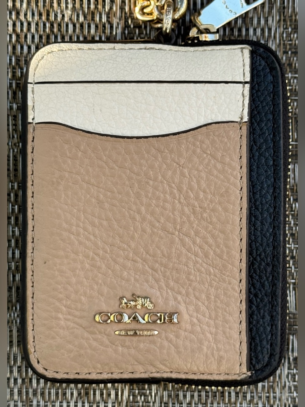 Coach Zip Card Case In Colorblock EUC! - Picture 3 of 14